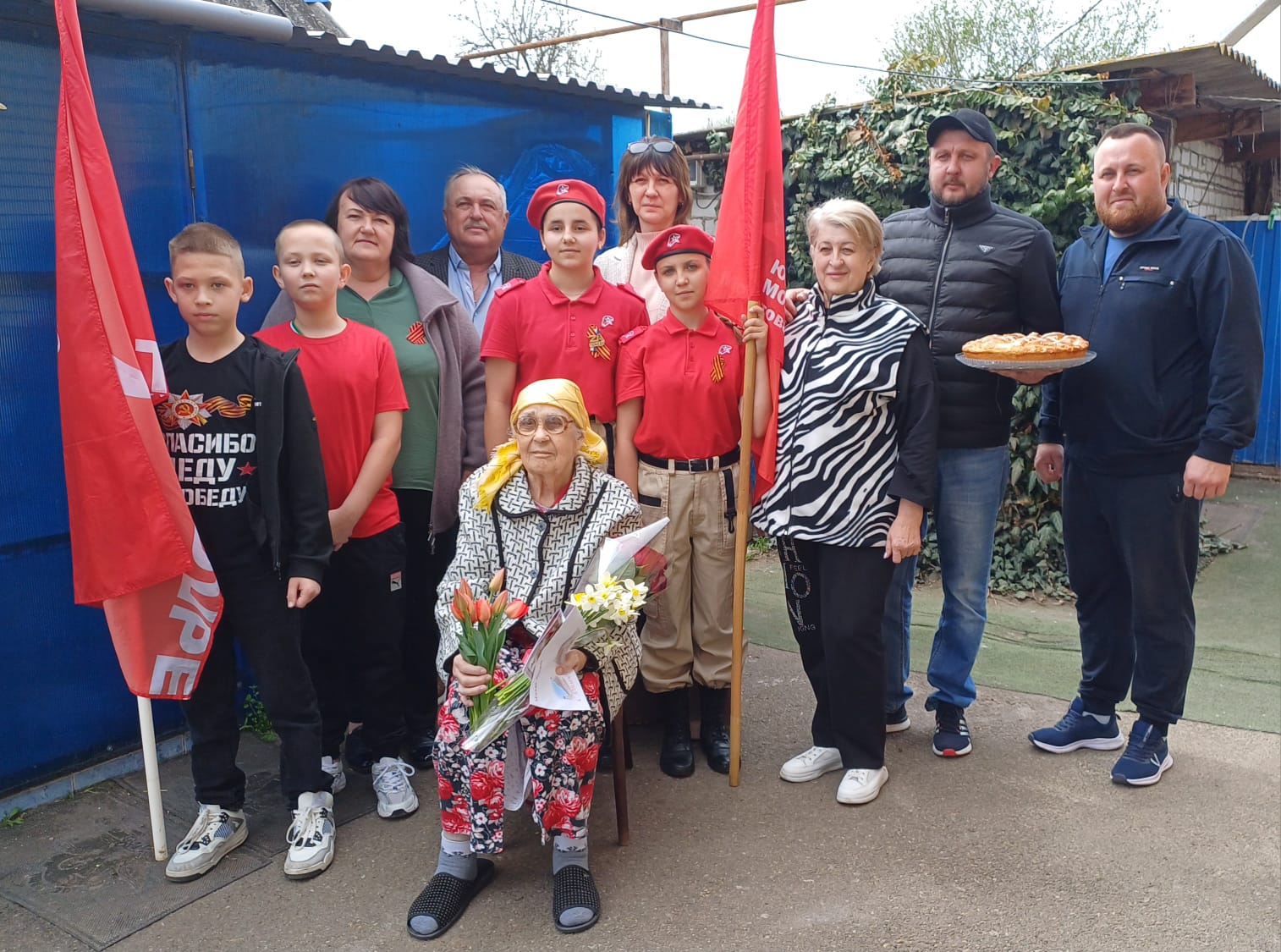 С 95-летним юбилеем поздравили жительницу п. Темижбекского.