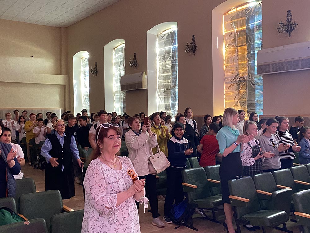 Победа в сердце каждого живет.