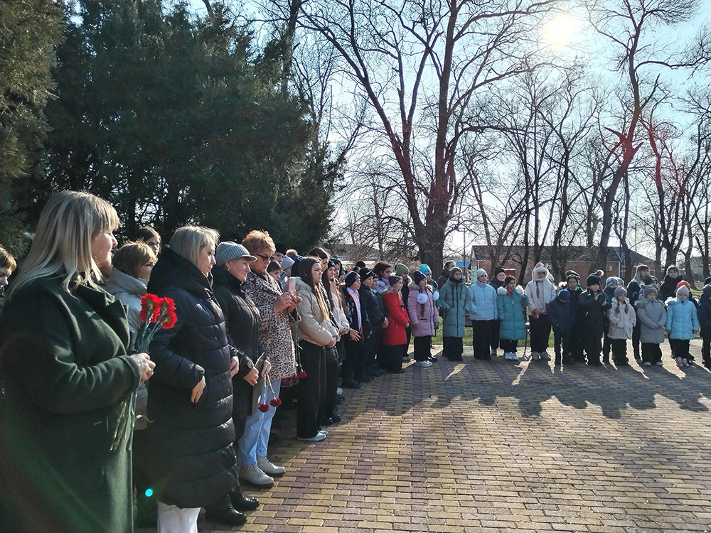 Гордимся славою Героев!.