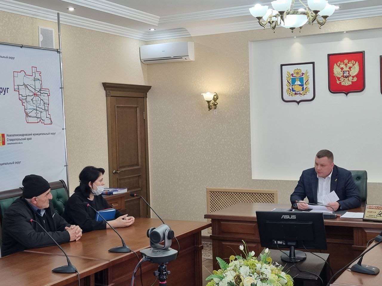 Секретарь Новоалександровского местного отделения Партии «ЕДИНАЯ РОССИЯ» провел прием граждан.