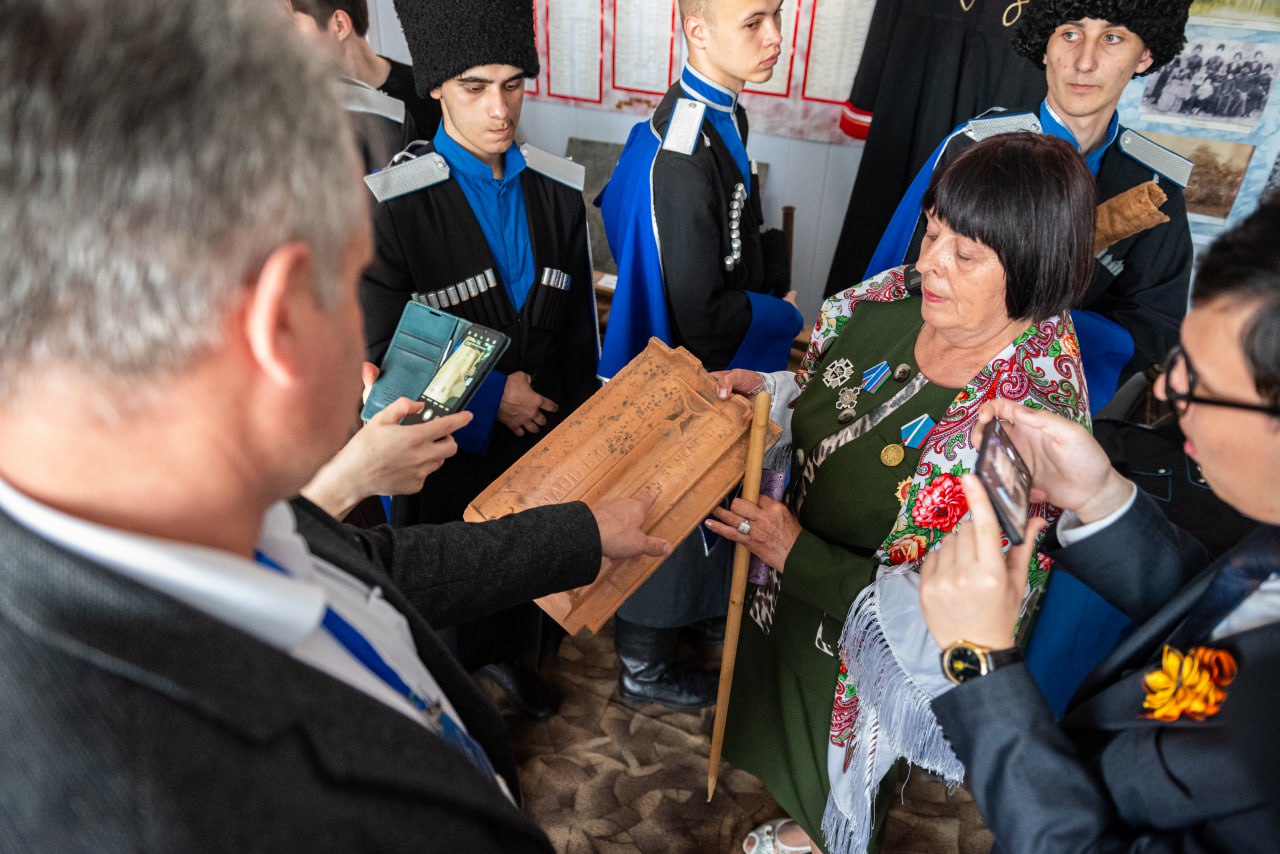 В станице Григорополисской прошла интерактивная сессия «Казачество в образах и смыслах: от истории к современности».
