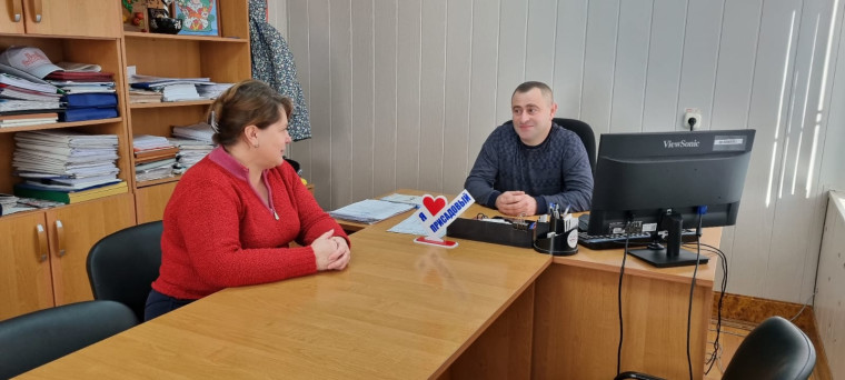 Депутат Совета депутатов Новоалександровского муниципального округа провел прием граждан по личным вопросам. Депутат Совета депутатов Новоалександровского муниципального округа провел прием граждан по личным вопросам.