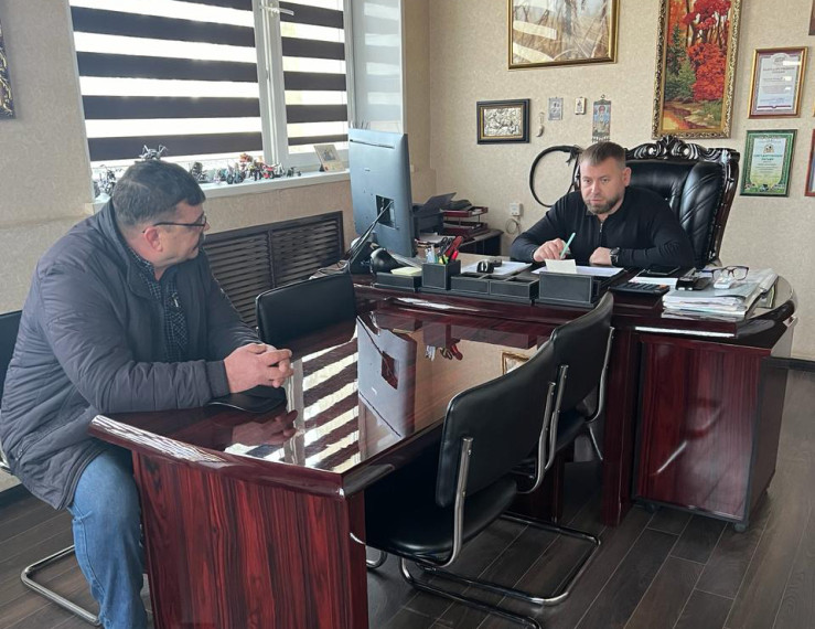 Председатель Совета депутатов Новоалександровского муниципального округа провел прием граждан по вопросам социальной поддержки. Председатель Совета депутатов Новоалександровского муниципального округа провел прием граждан по вопросам социальной поддержки.