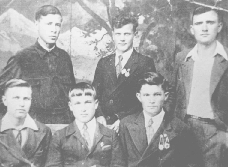 К 100-летию Новоалександровского района. Страницы истории. Пишем историю средней школы №2 ст. Григорополисской. К 100-летию Новоалександровского района. Страницы истории. Пишем историю средней школы №2 ст. Григорополисской.