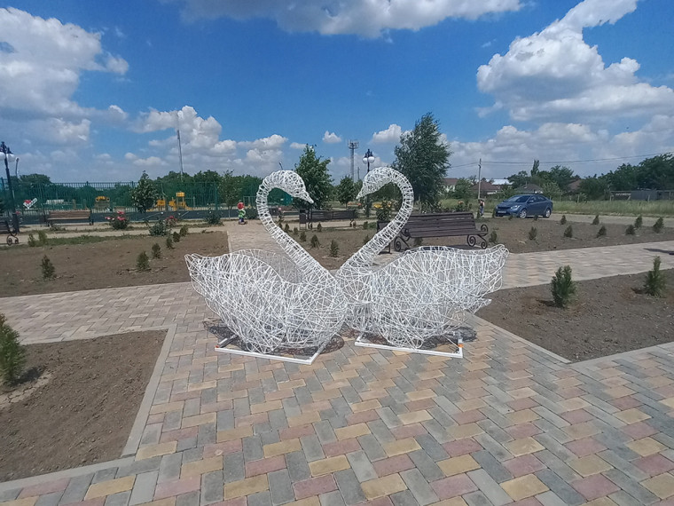 Благоустройство наиболее посещаемых муниципальных территорий (парковой зоны, очередь II) в поселке Присадовый Новоалександровского муниципального округа Ставропольского края. Благоустройство наиболее посещаемых муниципальных территорий (парковой зоны, очередь II) в поселке Присадовый Новоалександровского муниципального округа Ставропольского края.