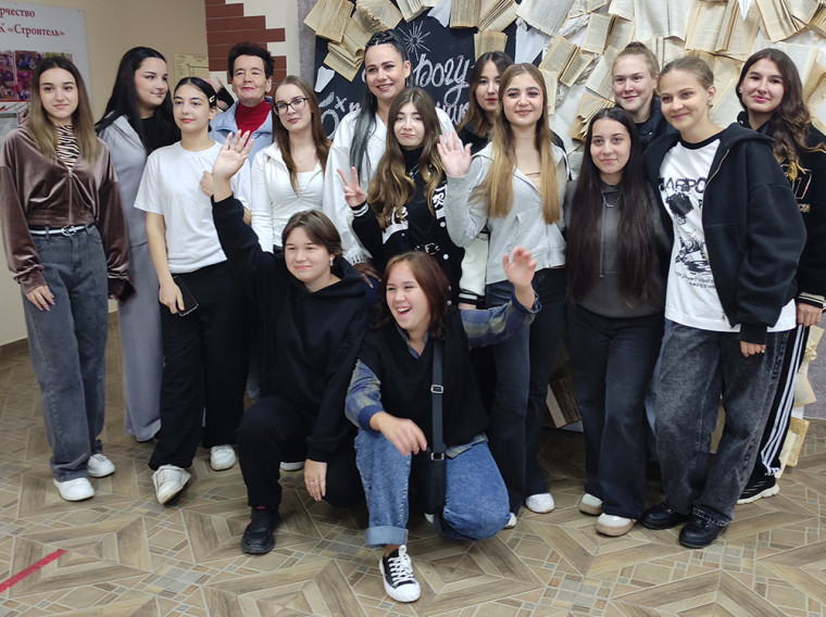 Счастливый мир студенчества. Счастливый мир студенчества.