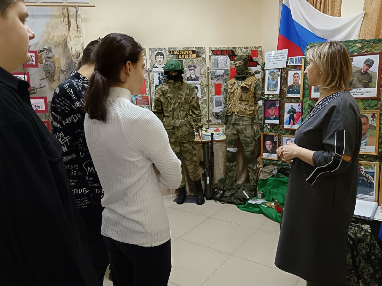 Музей в преддверии Дня защитника Отечества. Музей в преддверии Дня защитника Отечества.