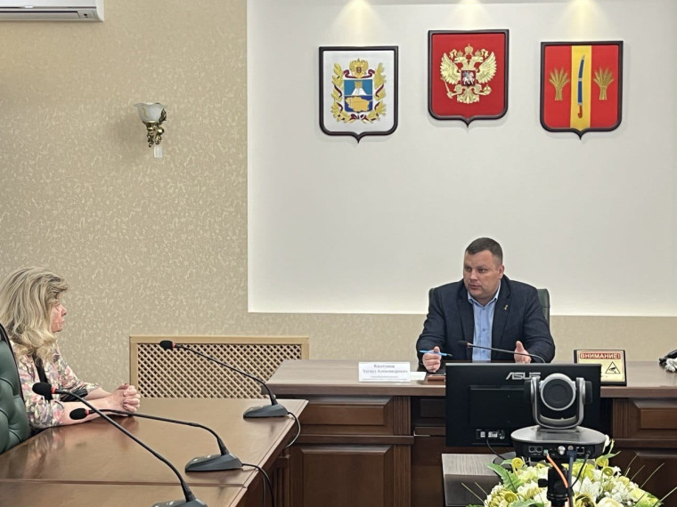 В Новоалександровской местной общественной приемной партии «ЕДИНАЯ РОССИЯ» прошел очередной прием граждан. В Новоалександровской местной общественной приемной партии «ЕДИНАЯ РОССИЯ» прошел очередной прием граждан.