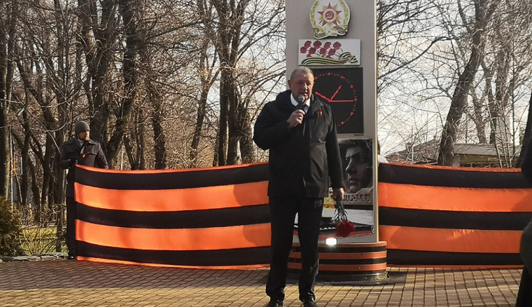 Митинг посвященный 80-ой годовщине освобождения Новоалександровского района от немецко-фашистских захватчиков. Митинг посвященный 80-ой годовщине освобождения Новоалександровского района от немецко-фашистских захватчиков.