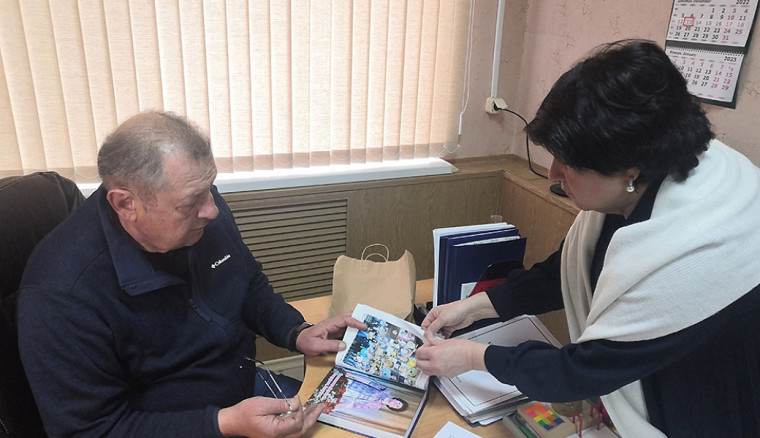 Депутат Думы Ставропольского края Анатолий Жданов провел прием граждан. Депутат Думы Ставропольского края Анатолий Жданов провел прием граждан.