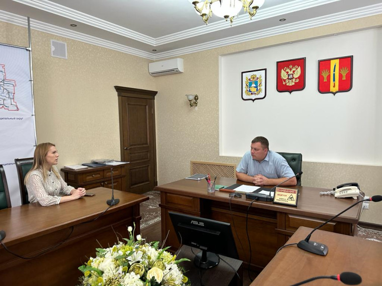 В Новоалександровской местной общественной приемной партии «ЕДИНАЯ РОССИЯ» прошел прием граждан. В Новоалександровской местной общественной приемной партии «ЕДИНАЯ РОССИЯ» прошел прием граждан.