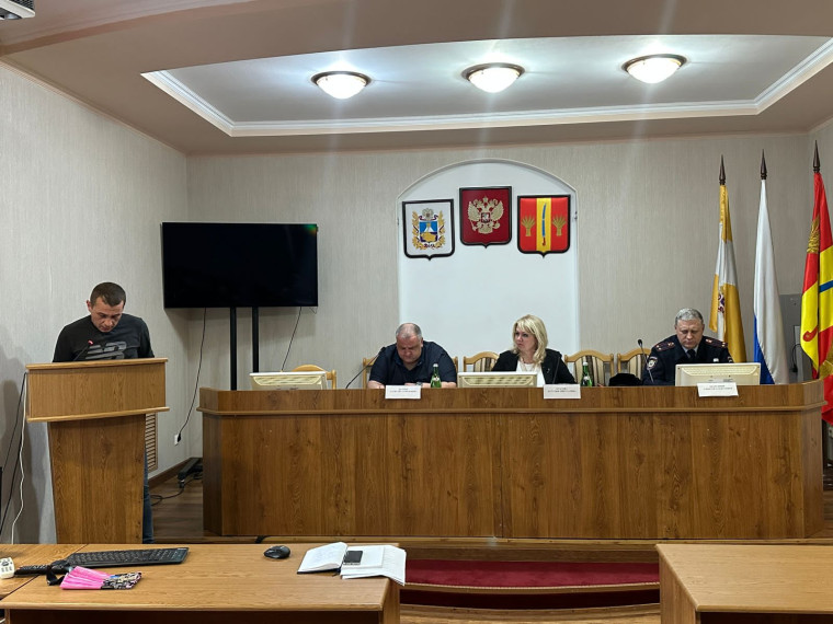 Заседание Штаба добровольных народных дружин Новоалександровского муниципального округа Ставропольского края. Заседание Штаба добровольных народных дружин Новоалександровского муниципального округа Ставропольского края.